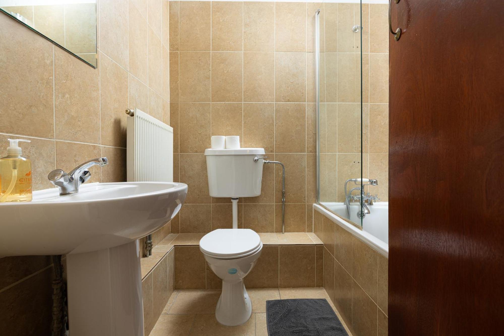 Charmstay Swiss Cottage Londra Dış mekan fotoğraf